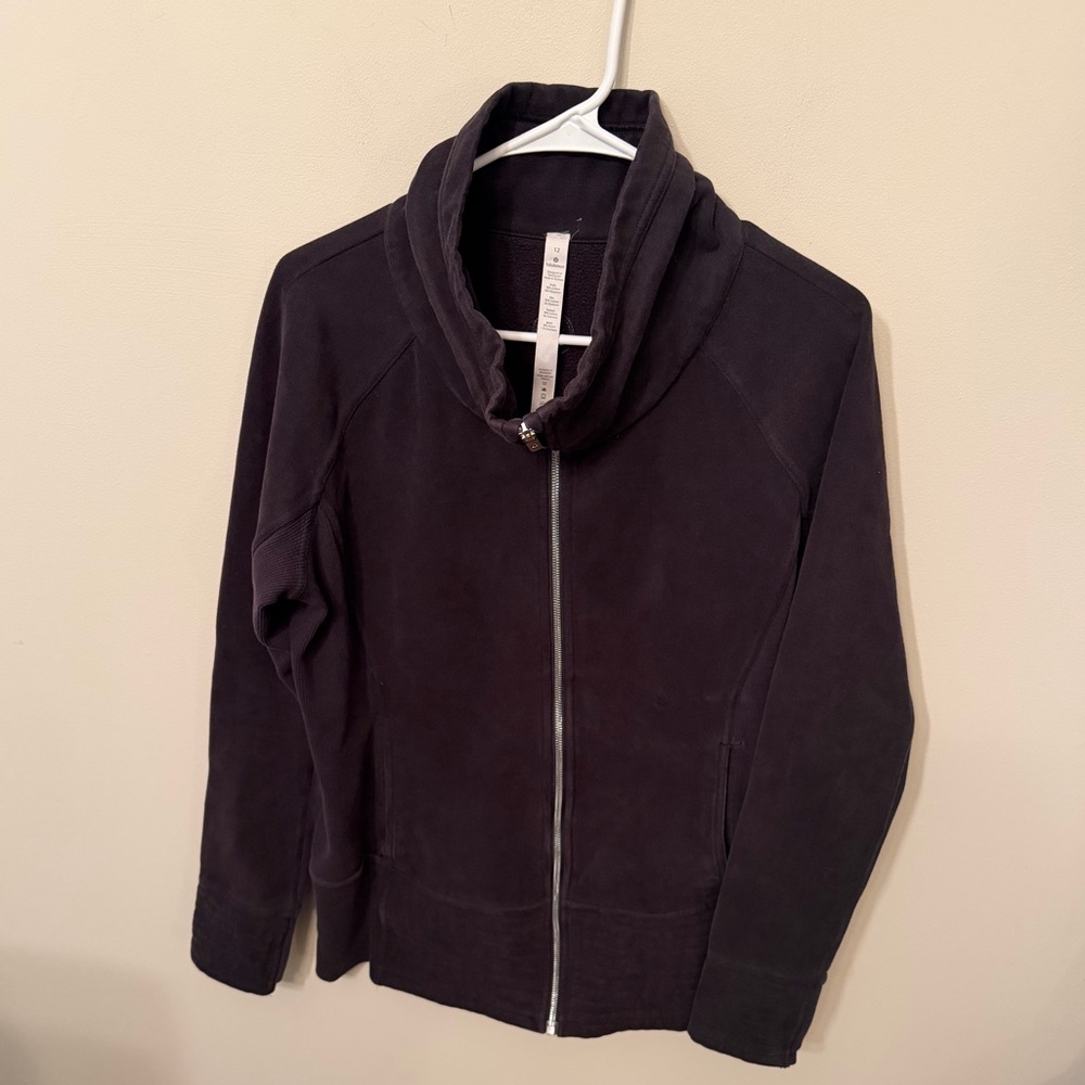 289. Lululemon Radiant Jacket In Black Size 12